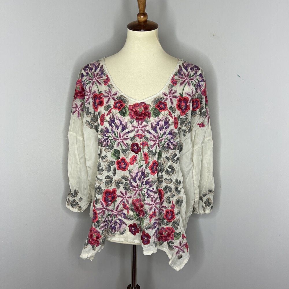 NWT Johnny Was Embroidered Leopard Rose‎ Blouse Top Tunic $275 Size: L